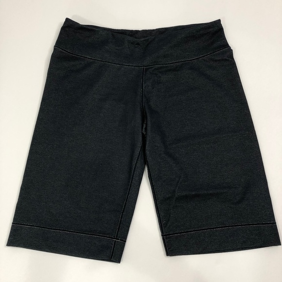 Zella Womens Exercise Shorts Size 8 - Picture 1 of 7